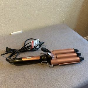 Tyche Triple Wave Styler